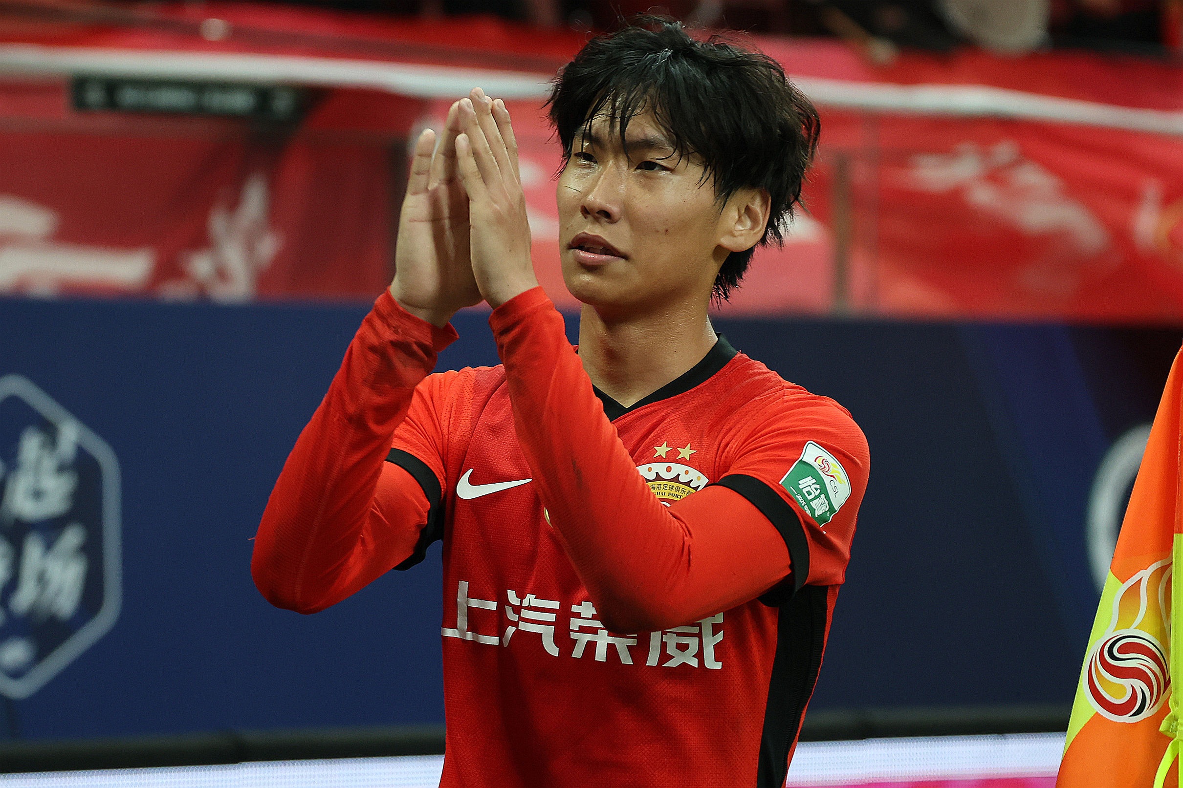 九游官网登录入口-媒体人:李新翔最合适定位是踢替补中锋或影锋,边路不是他的特点