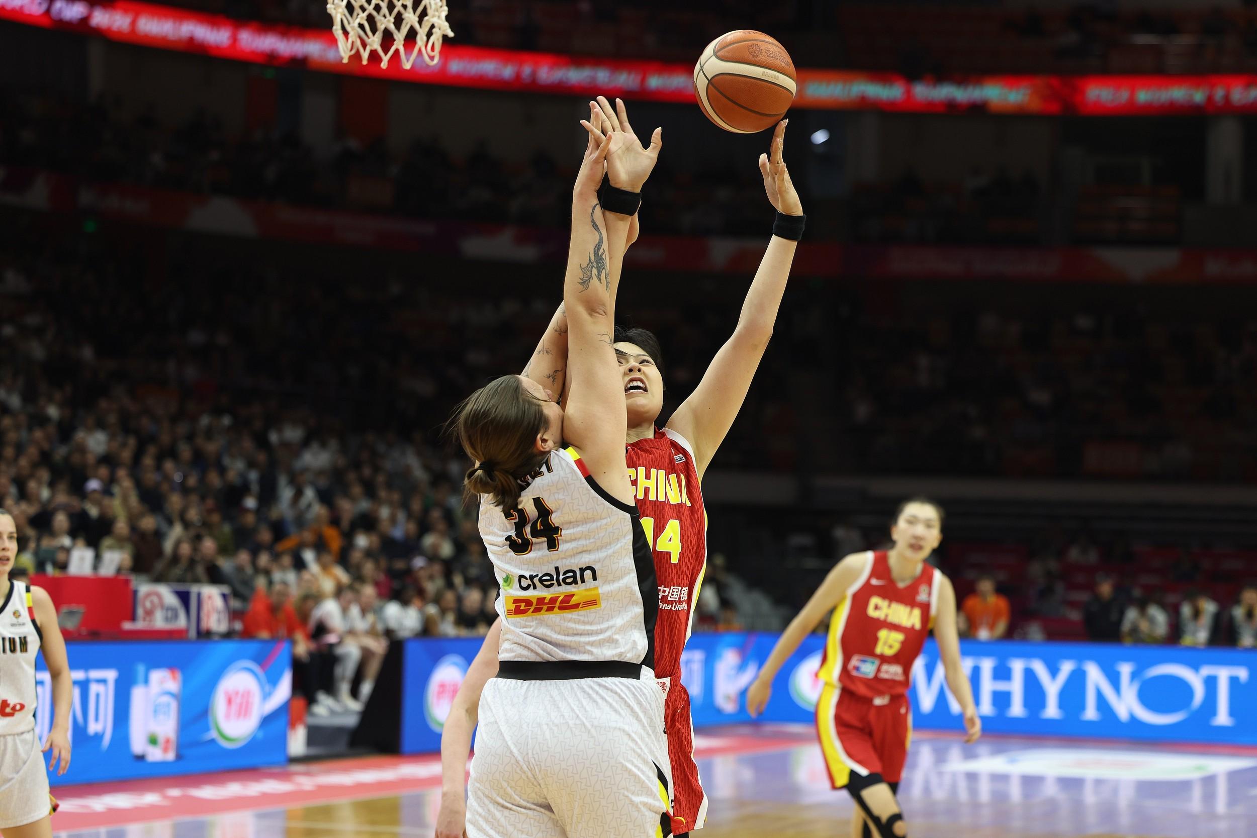 九游官方网站-找找状态!韩旭和李月汝半场合计13投1中拿2分